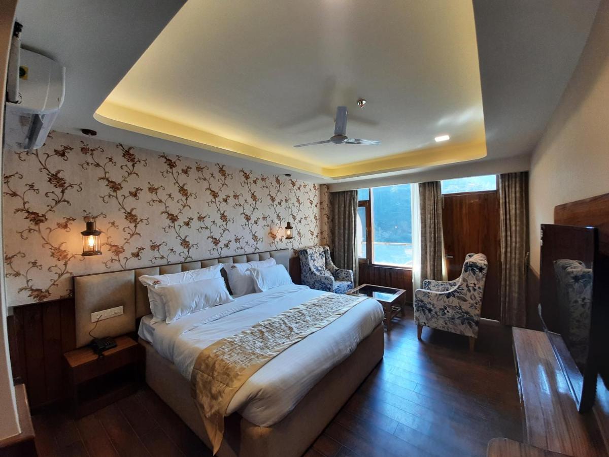 Royal Castle Otel Kasol Dış mekan fotoğraf