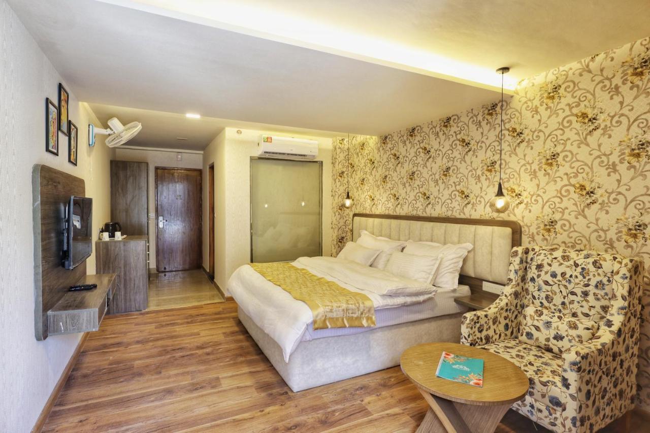 Royal Castle Otel Kasol Dış mekan fotoğraf