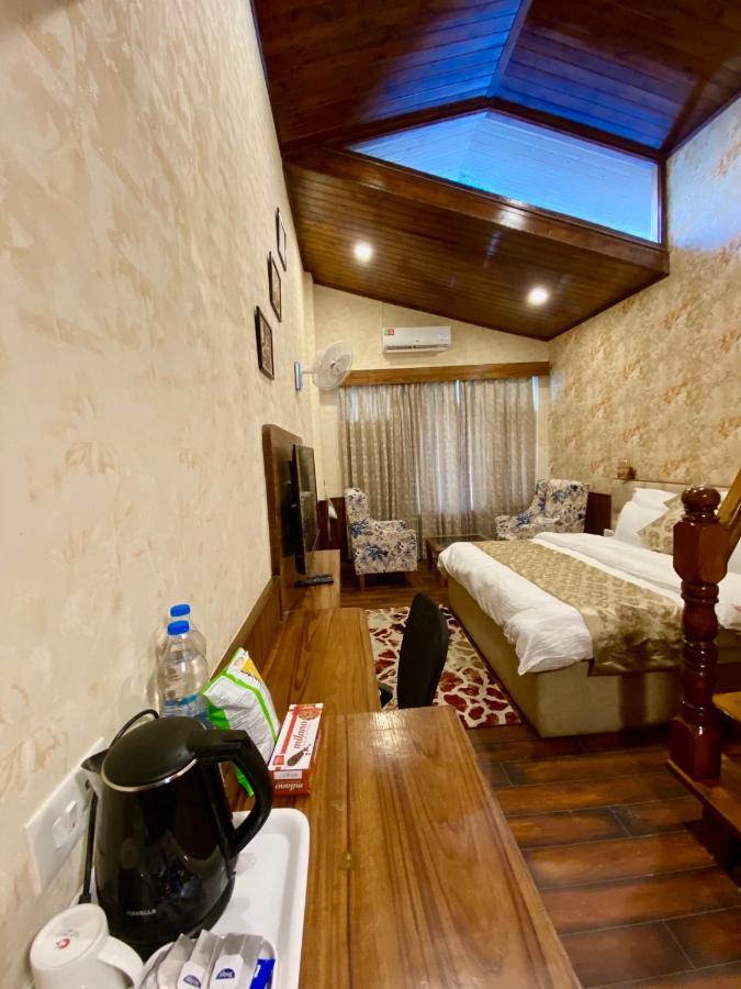 Royal Castle Otel Kasol Dış mekan fotoğraf