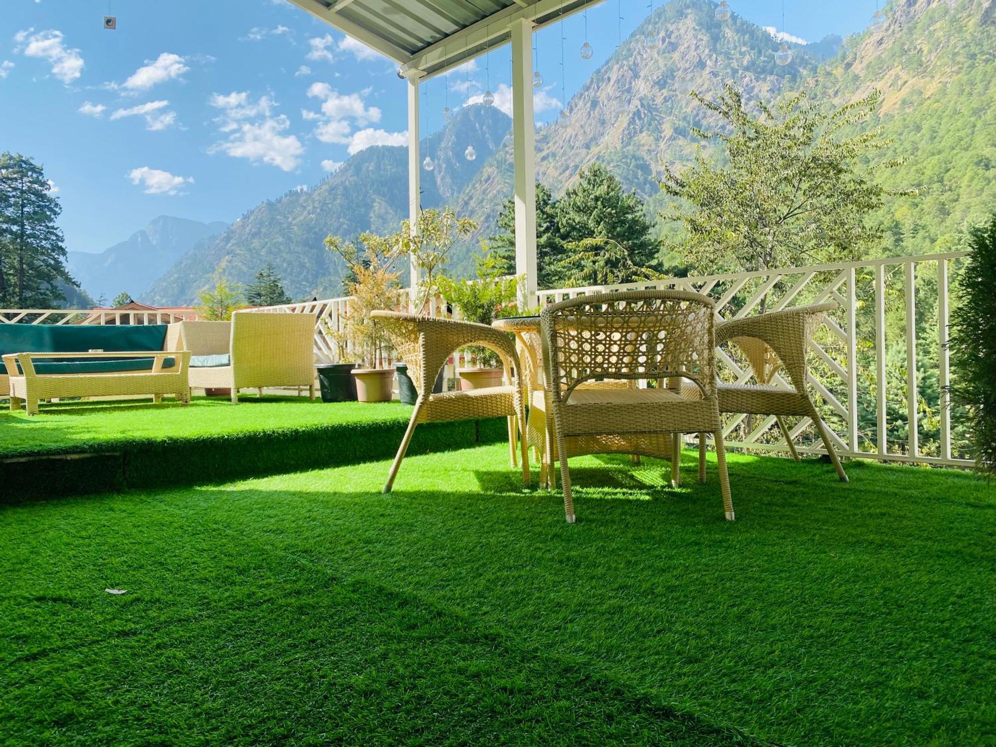 Royal Castle Otel Kasol Dış mekan fotoğraf