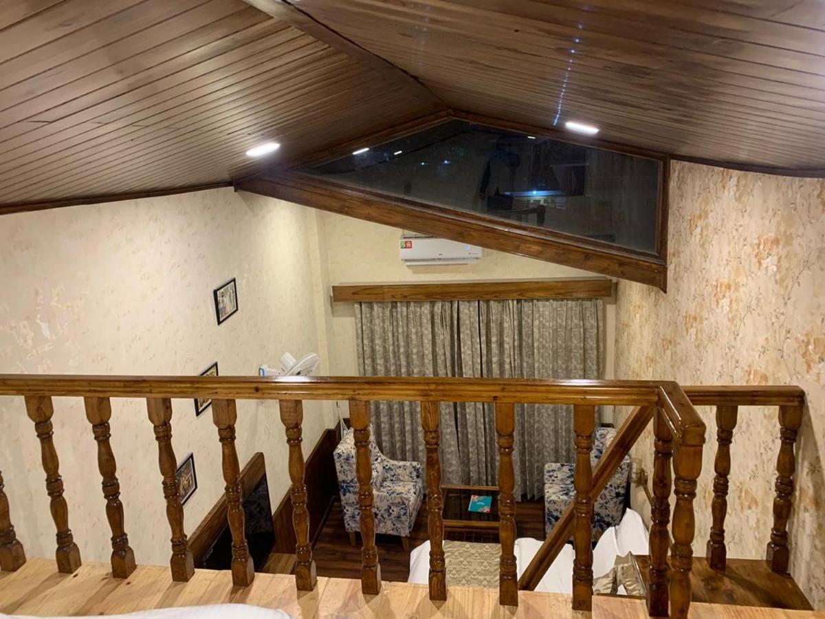 Royal Castle Otel Kasol Dış mekan fotoğraf