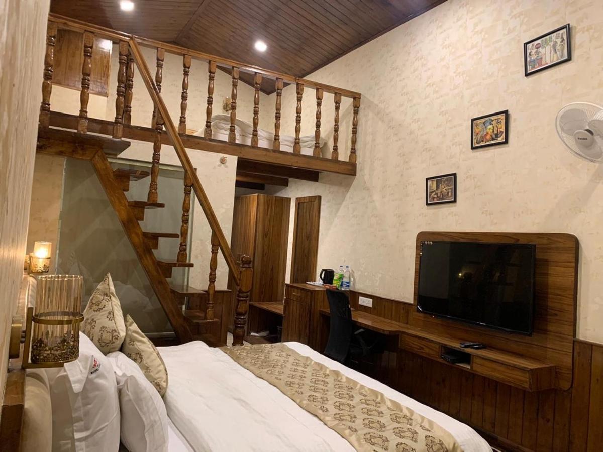 Royal Castle Otel Kasol Dış mekan fotoğraf