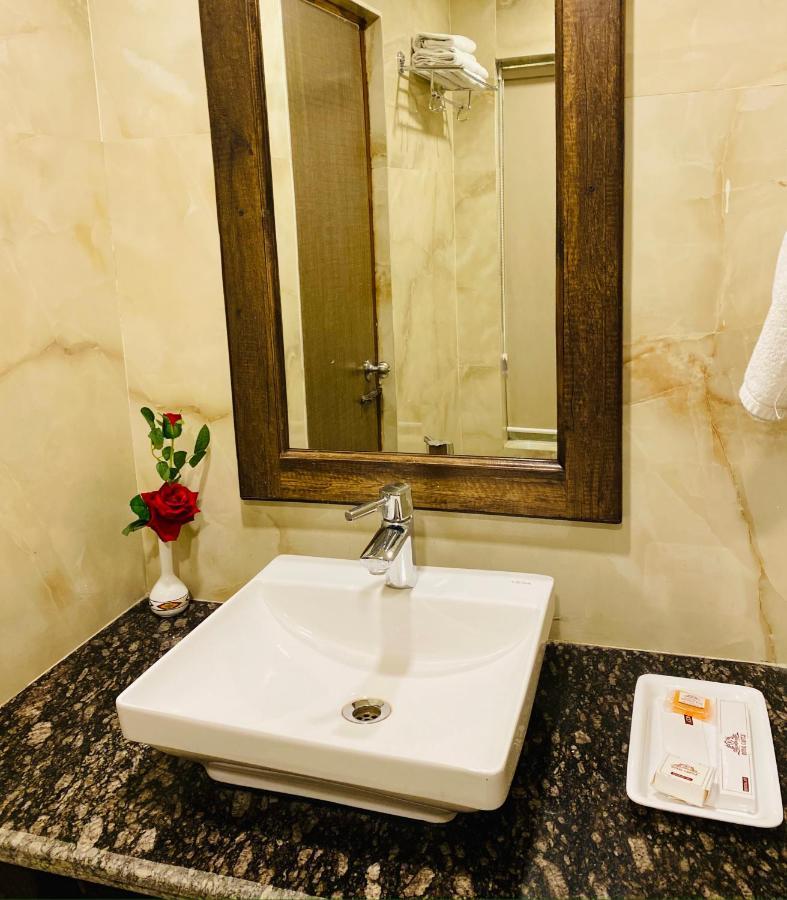 Royal Castle Otel Kasol Dış mekan fotoğraf